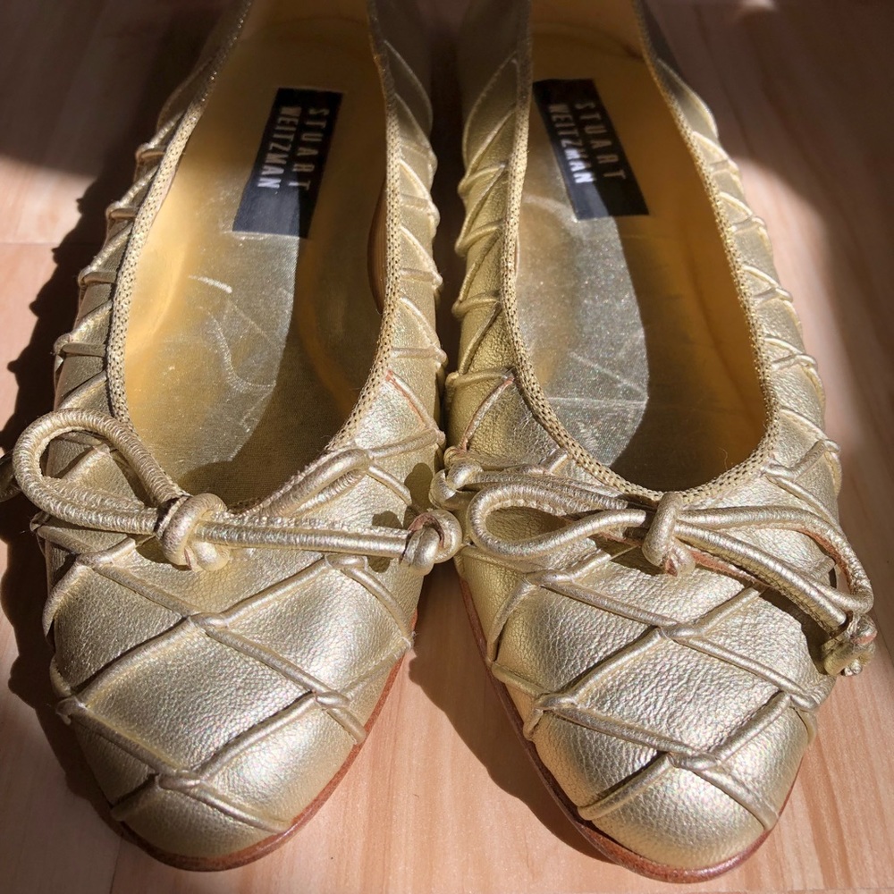 Stuart Weitzman gold ballet flats